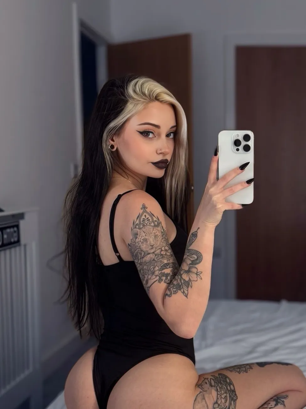 Rhetorical Question: Couldn't Unadulterated Russian Porn the Ultimate Escape? 1 jade berry onlyfans 3.jpeg