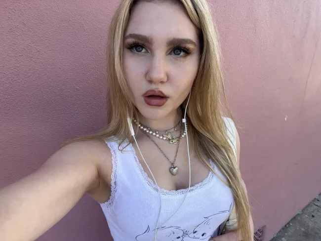 ella anderson onlyfans