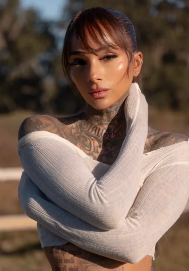 cleo kinnaman onlyfans