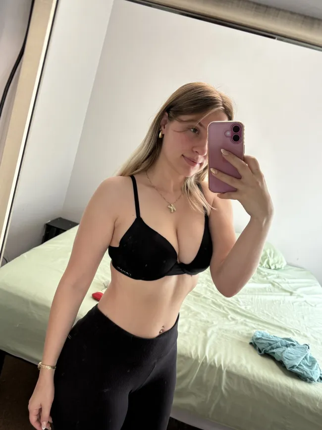 katieslilwrld onlyfans