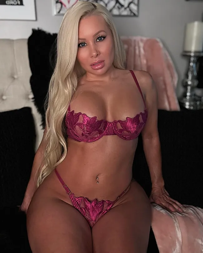 sarah oliver onlyfans