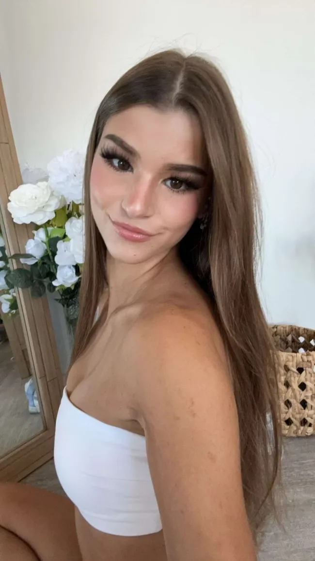 Brooke Monk onlyfans