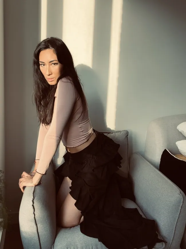 zara lively onlyfans 