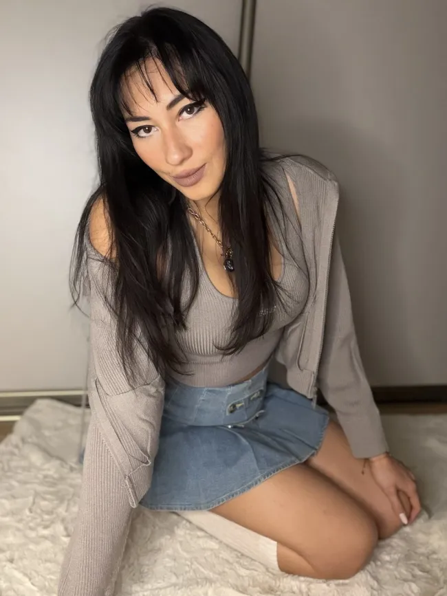 zara lively onlyfans 