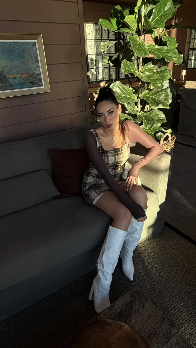 zara lively onlyfans 