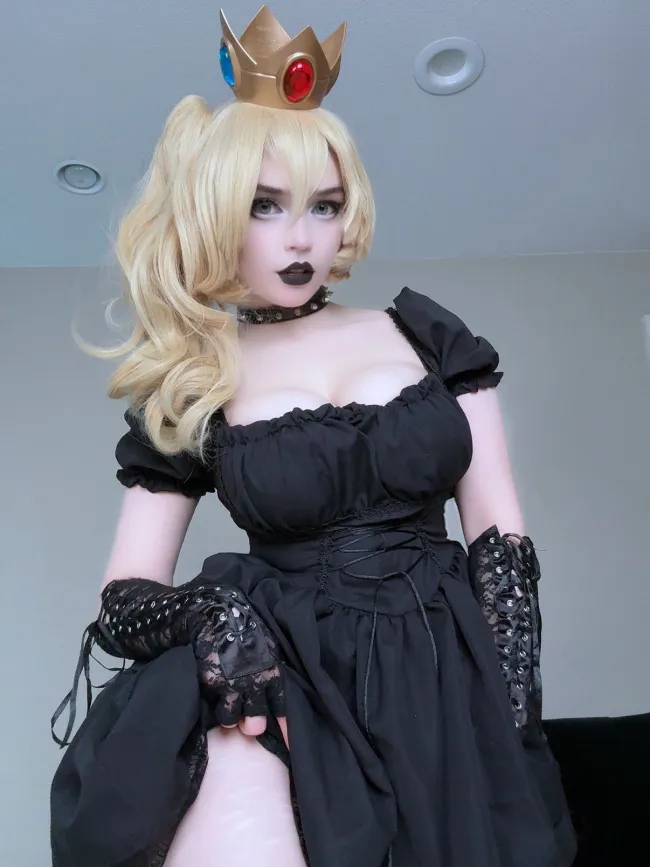 Queen Nephie OnlyFans