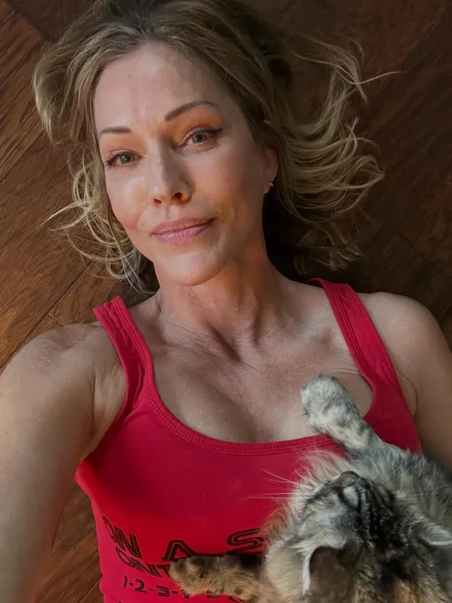 tricia helfer onlyfans