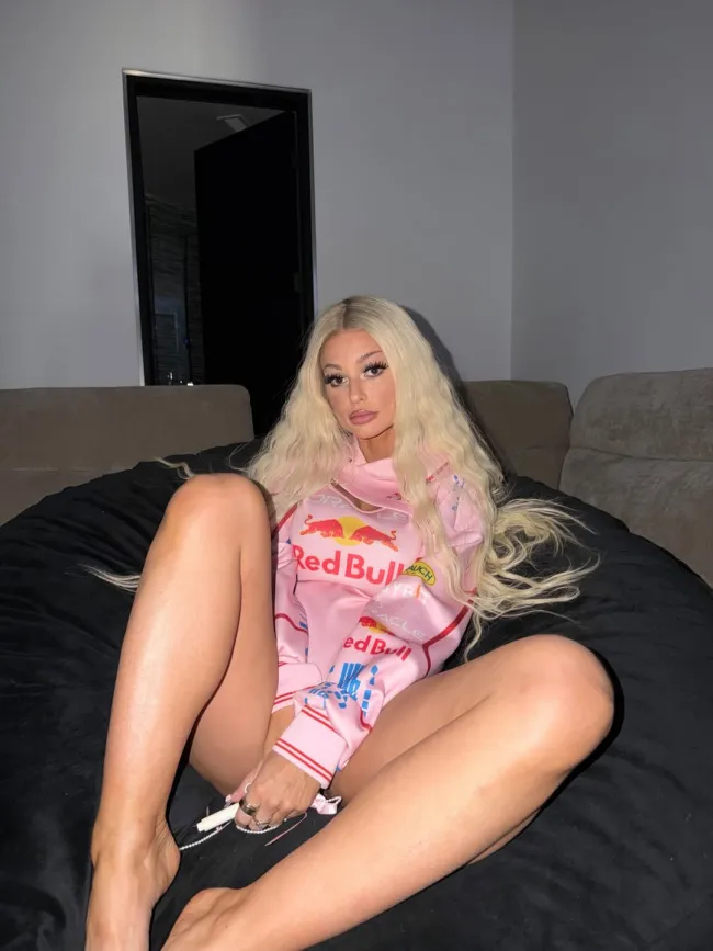 Gianna White OnlyFans