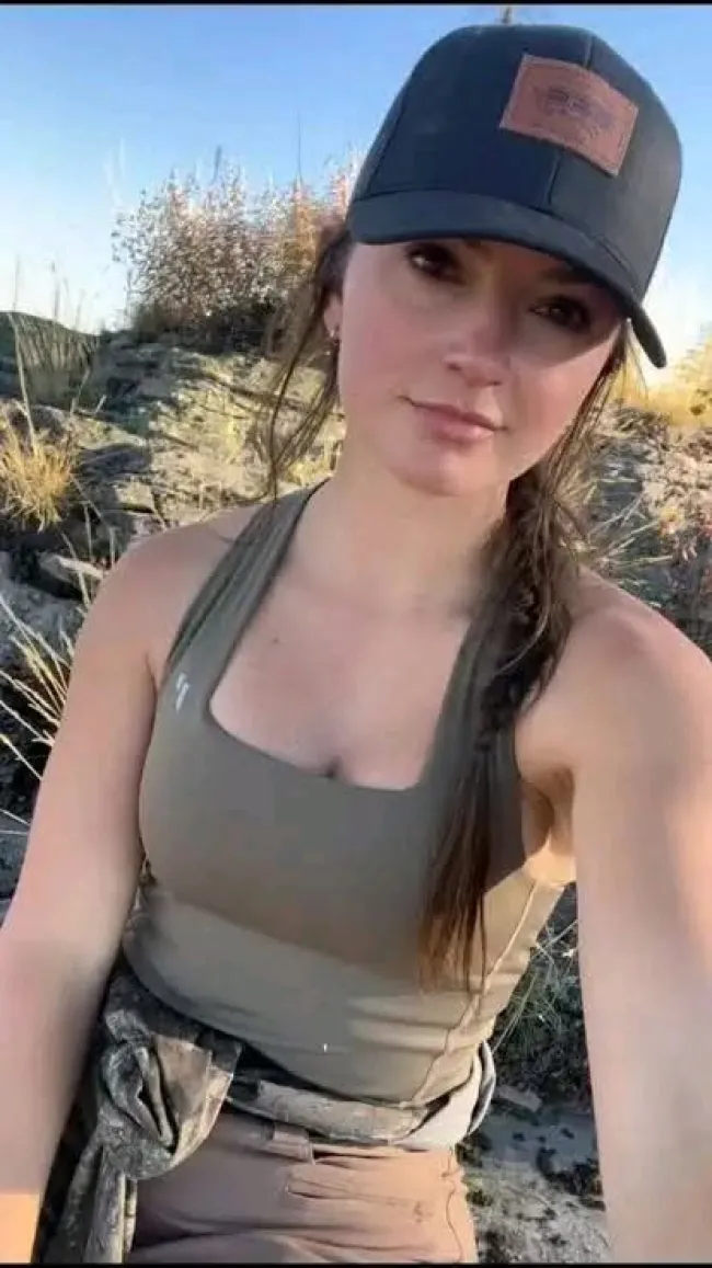 Hannah Barron Outdoors OnlyFans