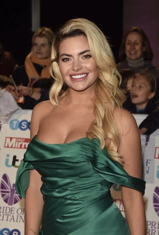 Megan Barton Hanson OnlyFans
