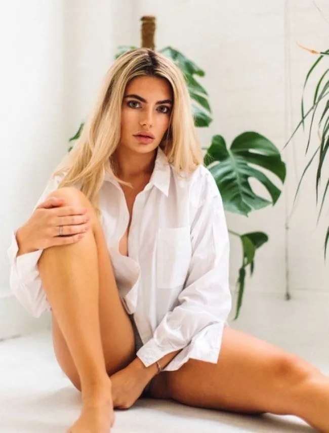 Megan Barton Hanson OnlyFans