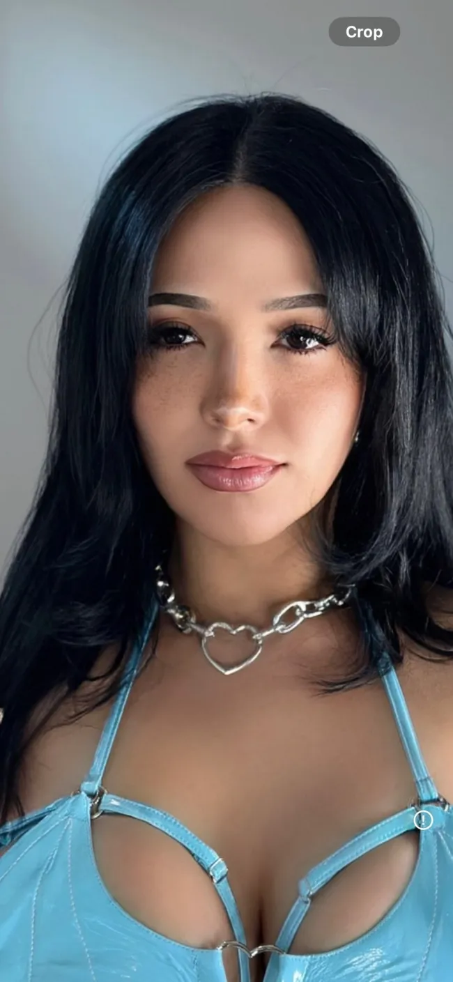 Tinahxplorez OnlyFans 