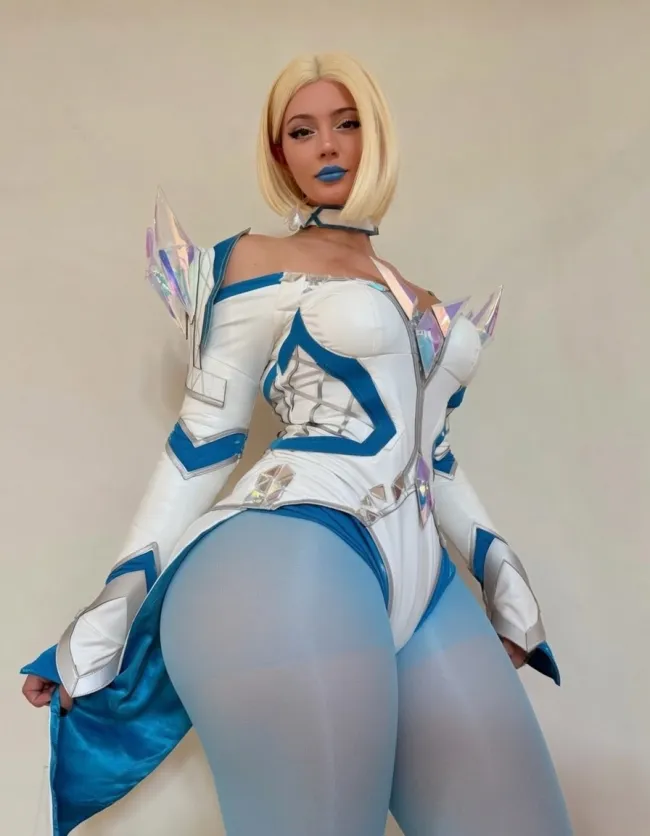 Athena Kami OnlyFans