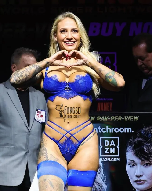 Ebanie Bridges OnlyFans
