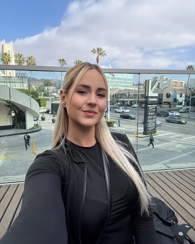 Lara Lane OnlyFans