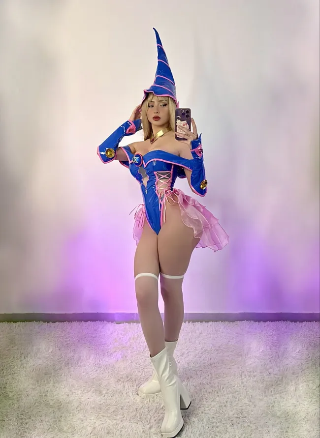 AngelMelly OnlyFans