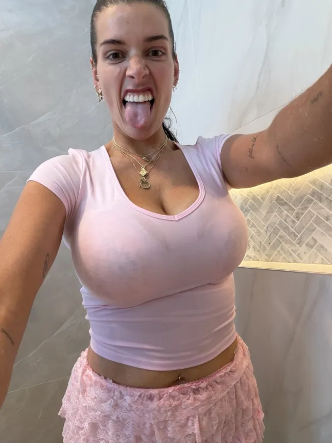 Milla Chats OnlyFans