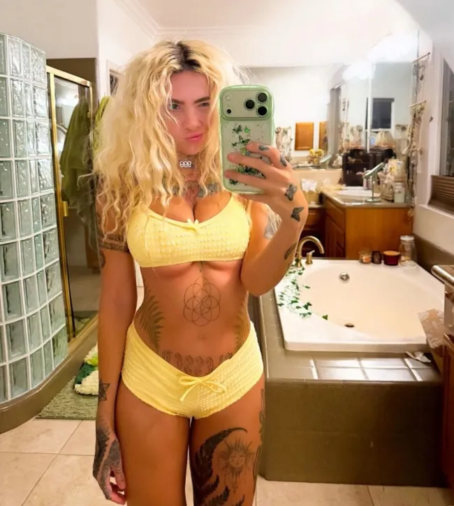 Shanin Blake OnlyFans