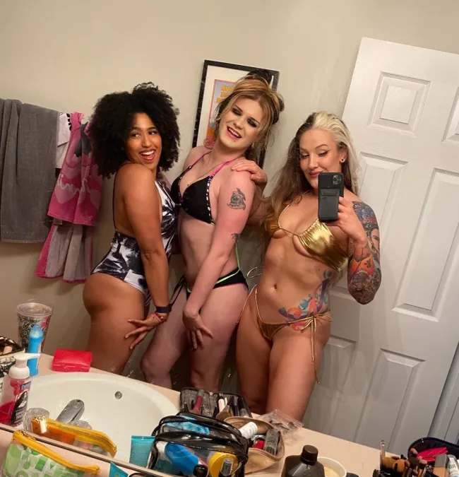 Allysin Kay OnlyFans