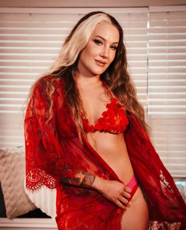 Allysin Kay OnlyFans