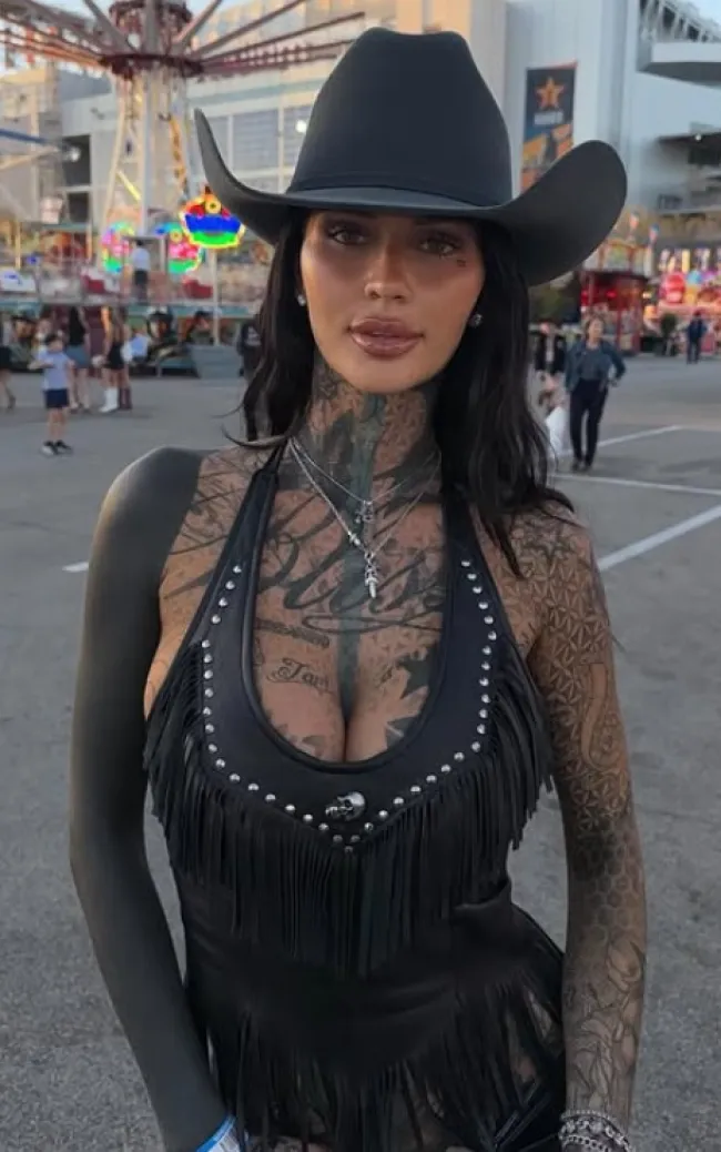 Coco Blake OnlyFans 