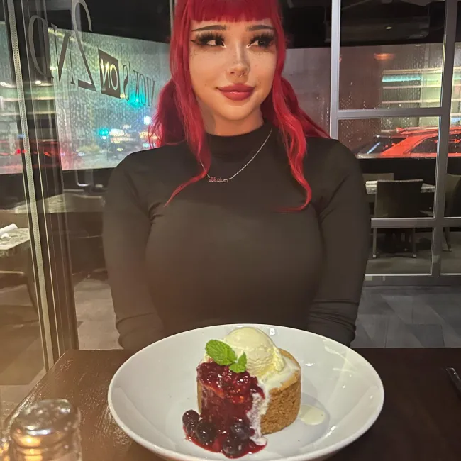 Juneeberri OnlyFans