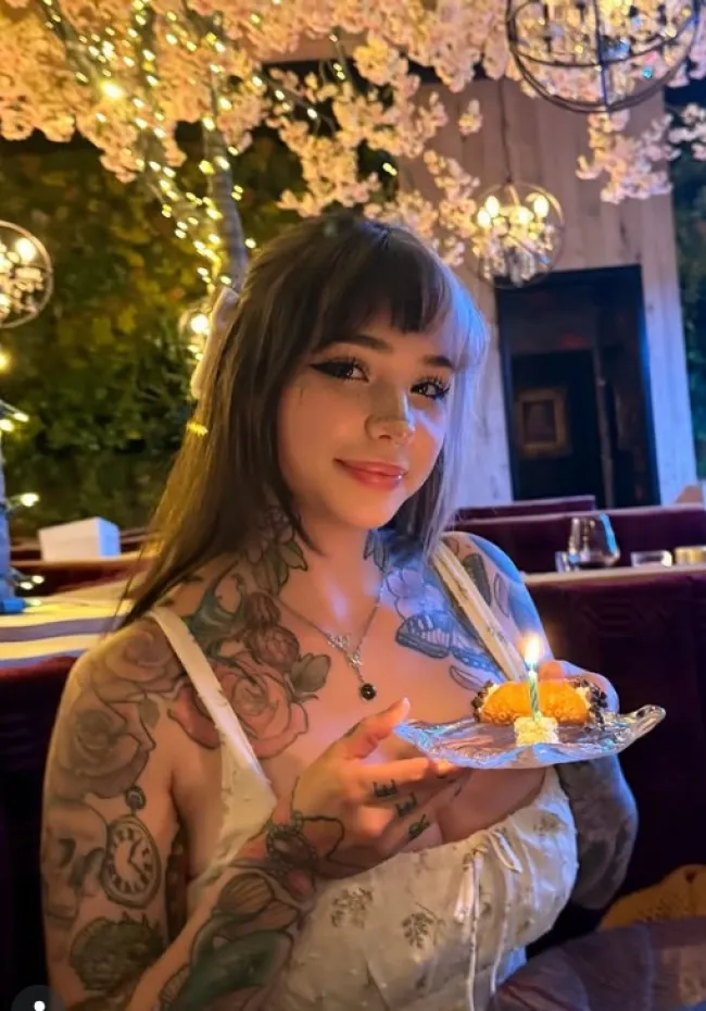 Juneeberri OnlyFans