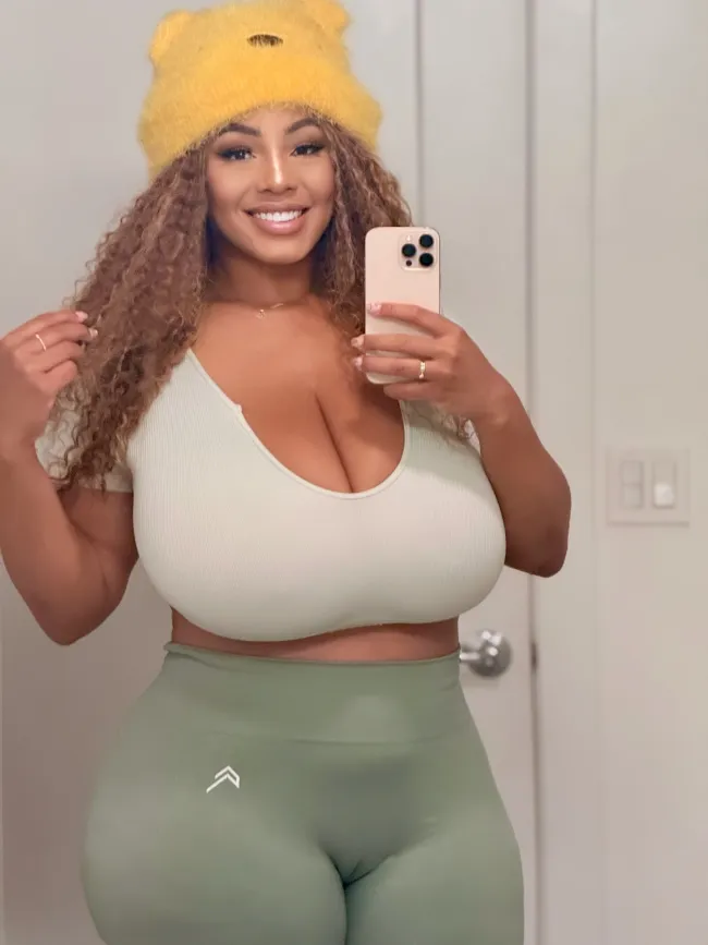 Persephanii OnlyFans