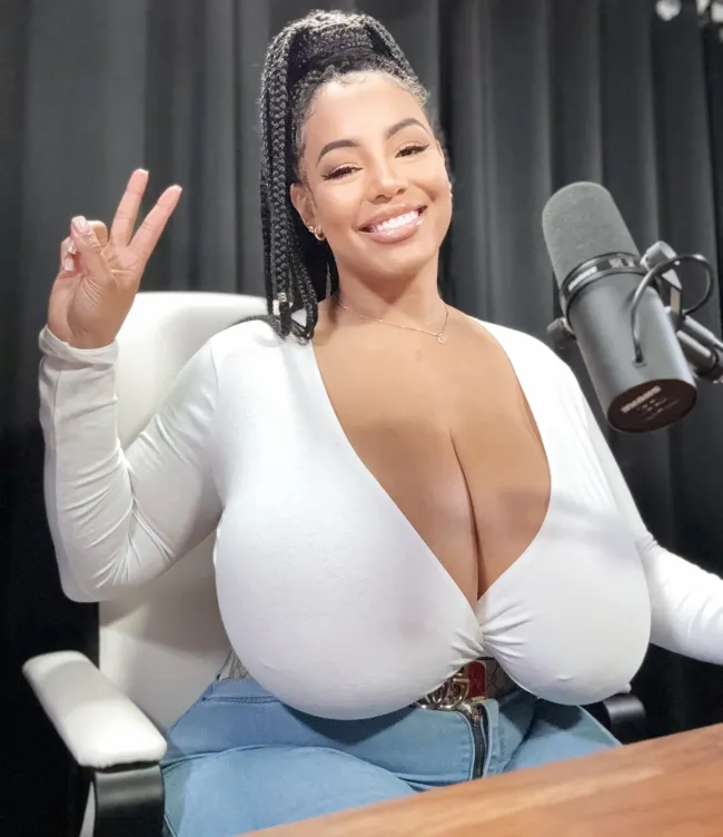 Persephanii OnlyFans