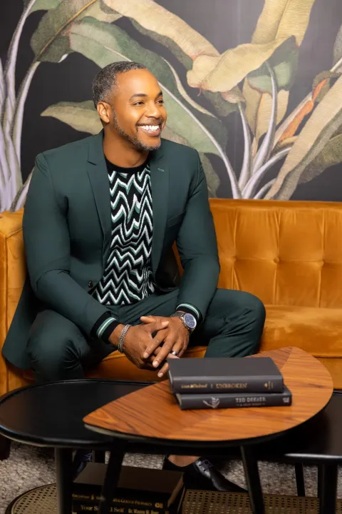 mike jackson hgtv age