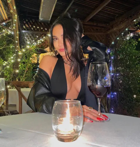 stella hudgens onlyfans