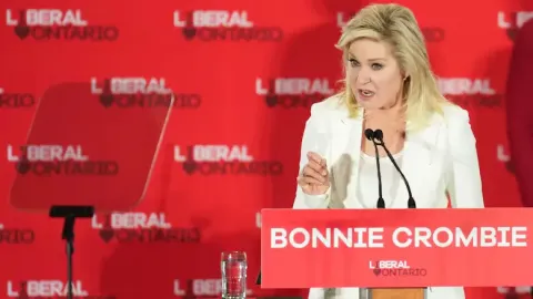 Bonnie Crombie 