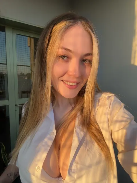 Stella Belmont OnlyFans