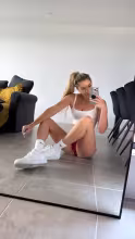 Alexia J Summers